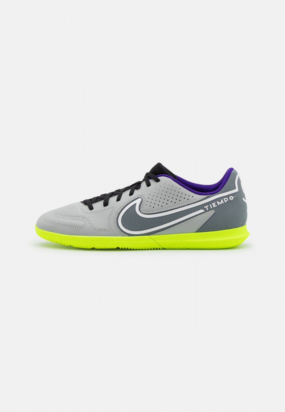 Фото № 1 с приближением к товару «‎Nike Tiempo Legend 9 Club IC »