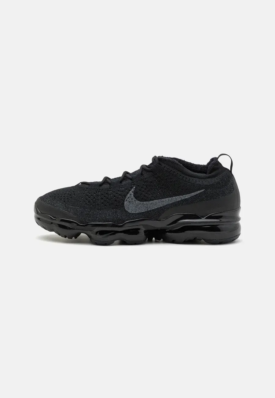 Фото № 1 с приближением к товару «‎AIR VAPORMAX 2023»