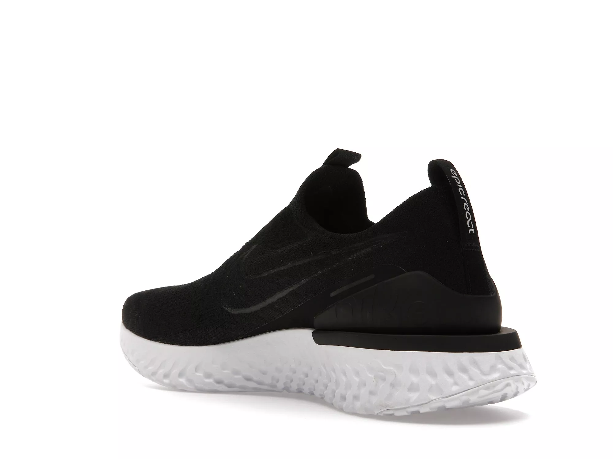 Nike epic phantom react flyknit black deals