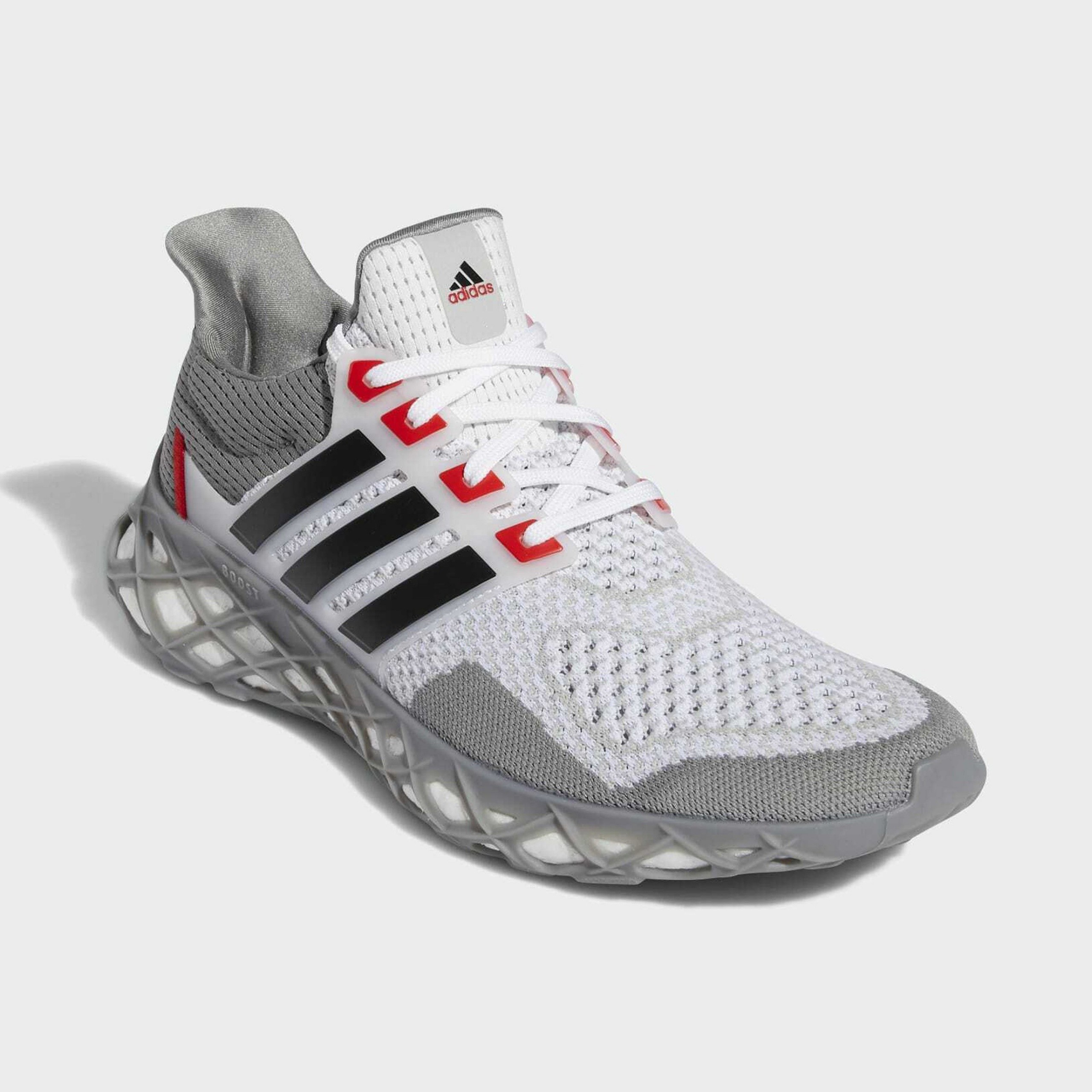 Фото № 2 с приближением к товару «‎Adidas Ultraboost Dna »