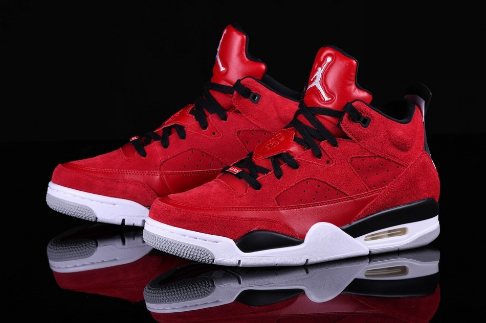 Фото № 2 с приближением к товару «‎Nike Air Jordan Son OF Toro Bravo »