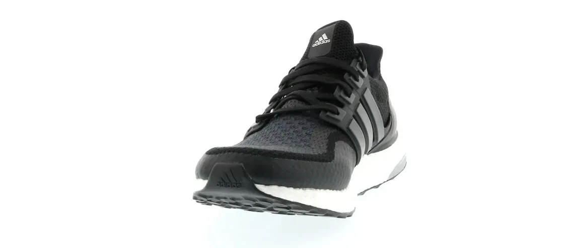 Фото № 2 с приближением к товару «‎adidas Ultra Boost 2.0 ATR Core Black»