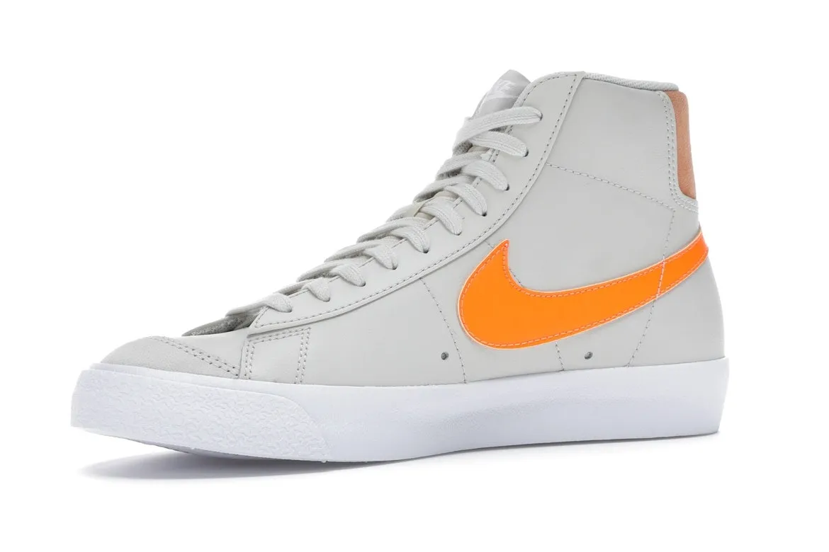 Фото № 4 с приближением к товару «‎Nike Blazer Mid 77 Light Bone »
