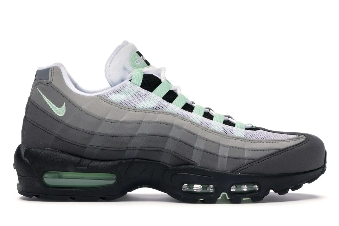 Фото № 1 с приближением к товару «‎Nike Air Max 95 OG Fresh Mint»