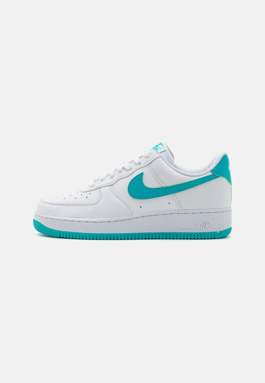 Фото № 1 с приближением к товару «‎AIR FORCE 1 07 NEXT NATURE»
