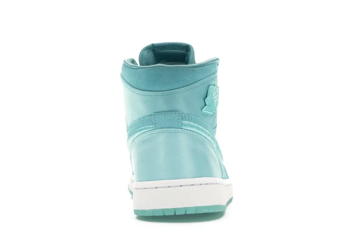 Фото № 4 с приближением к товару «‎Jordan 1 Retro High Season of Her Light Aqua »