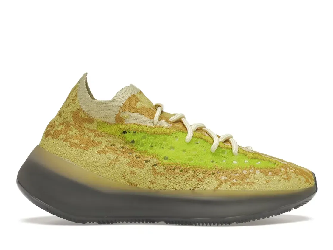 Фото № 1 с приближением к товару «‎adidas Yeezy Boost 380»