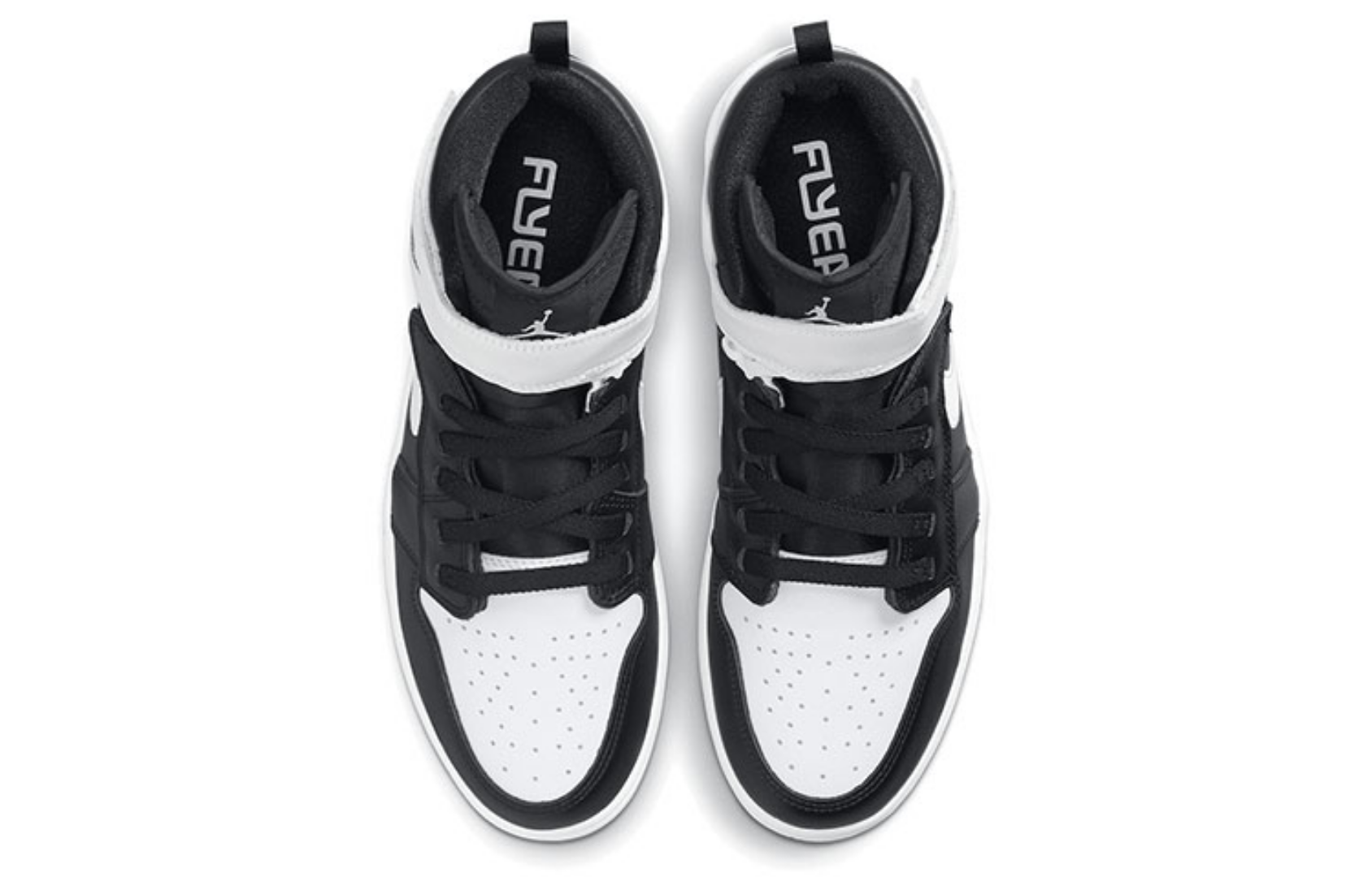 Фото № 4 с приближением к товару «‎Jordan Air Jordan 1 High FlyEase 'Black White'»