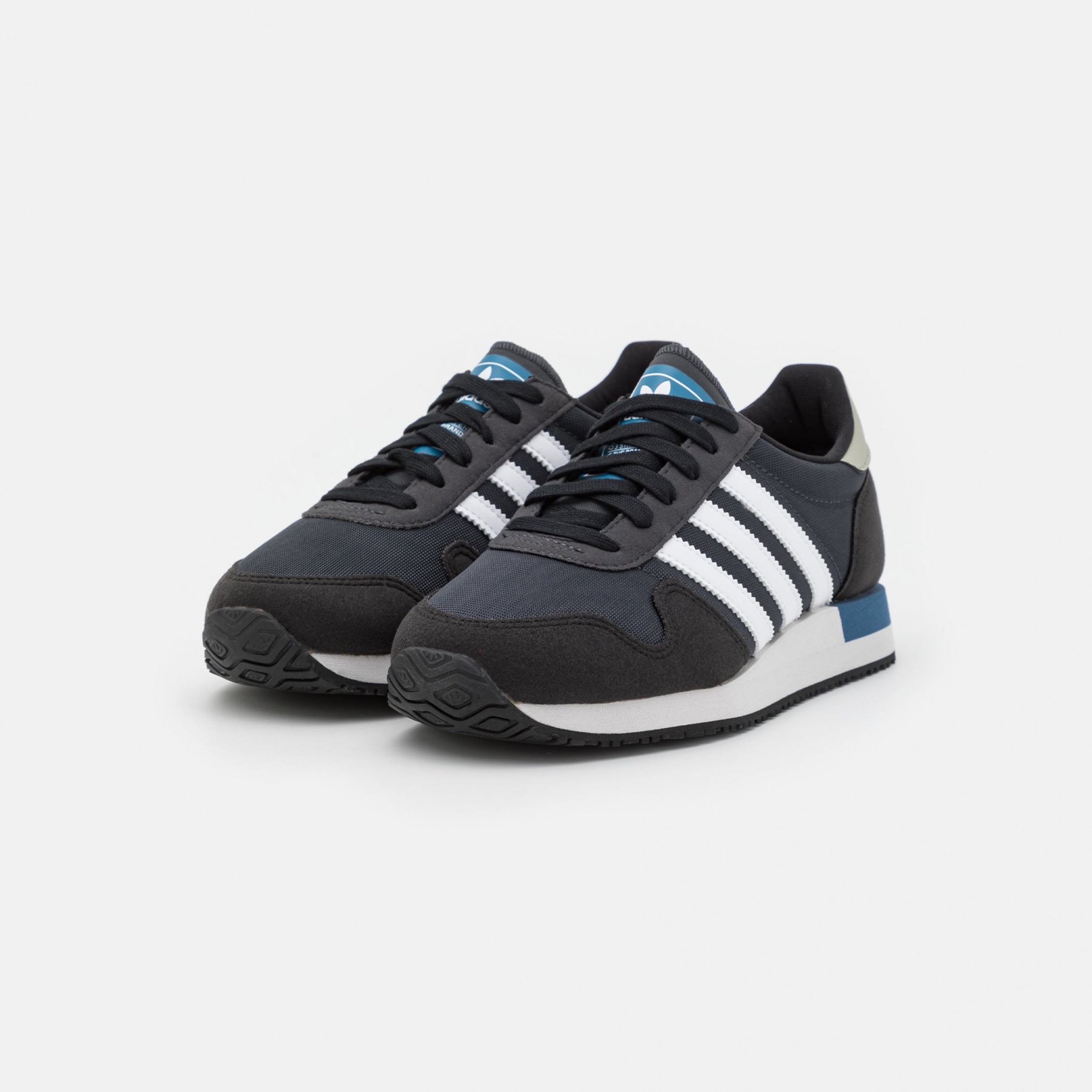 Фото № 2 с приближением к товару «‎Adidas Usa 84 »