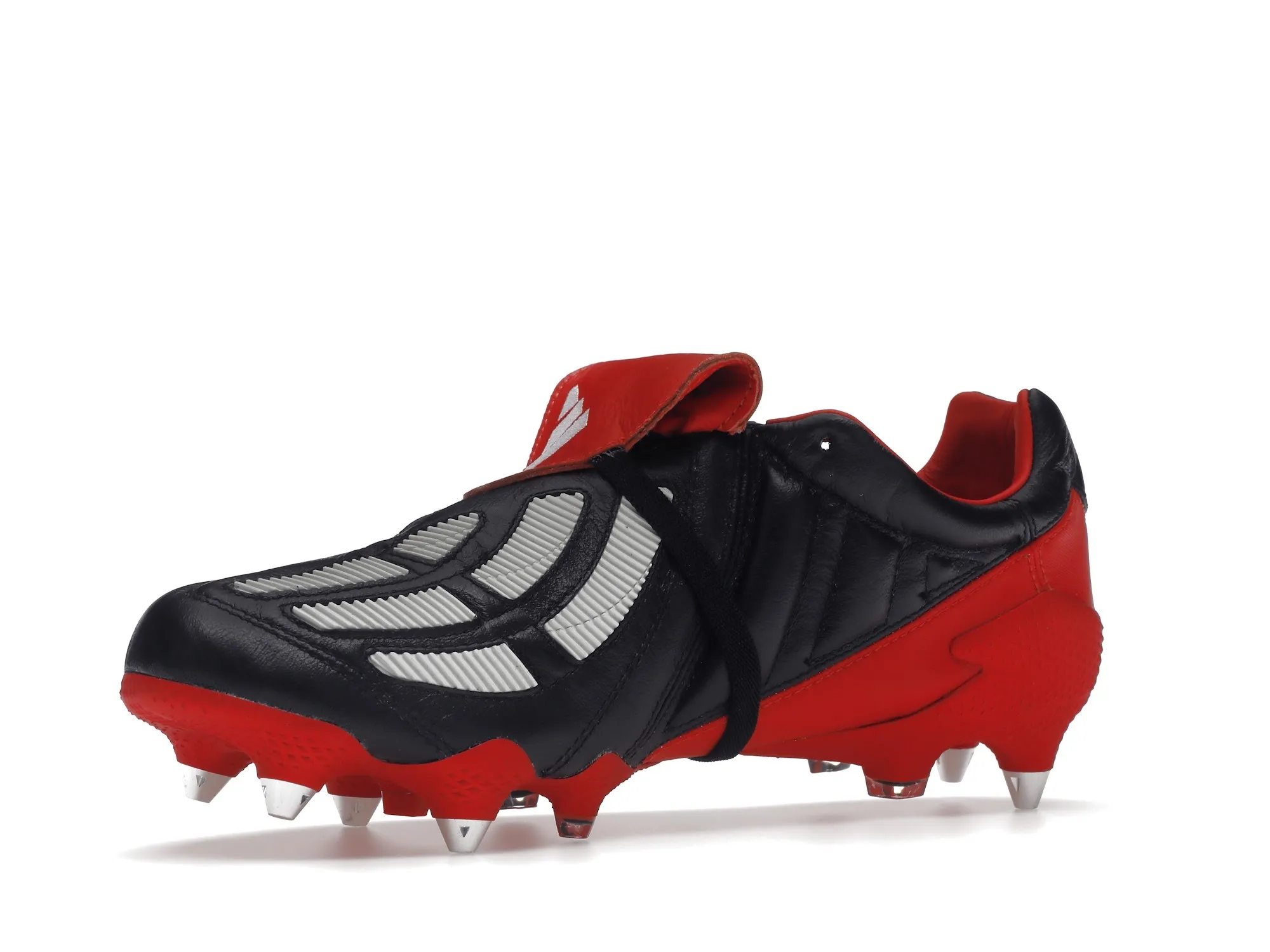 Фото № 2 с приближением к товару «‎adidas Predator Mania SG Black Red»