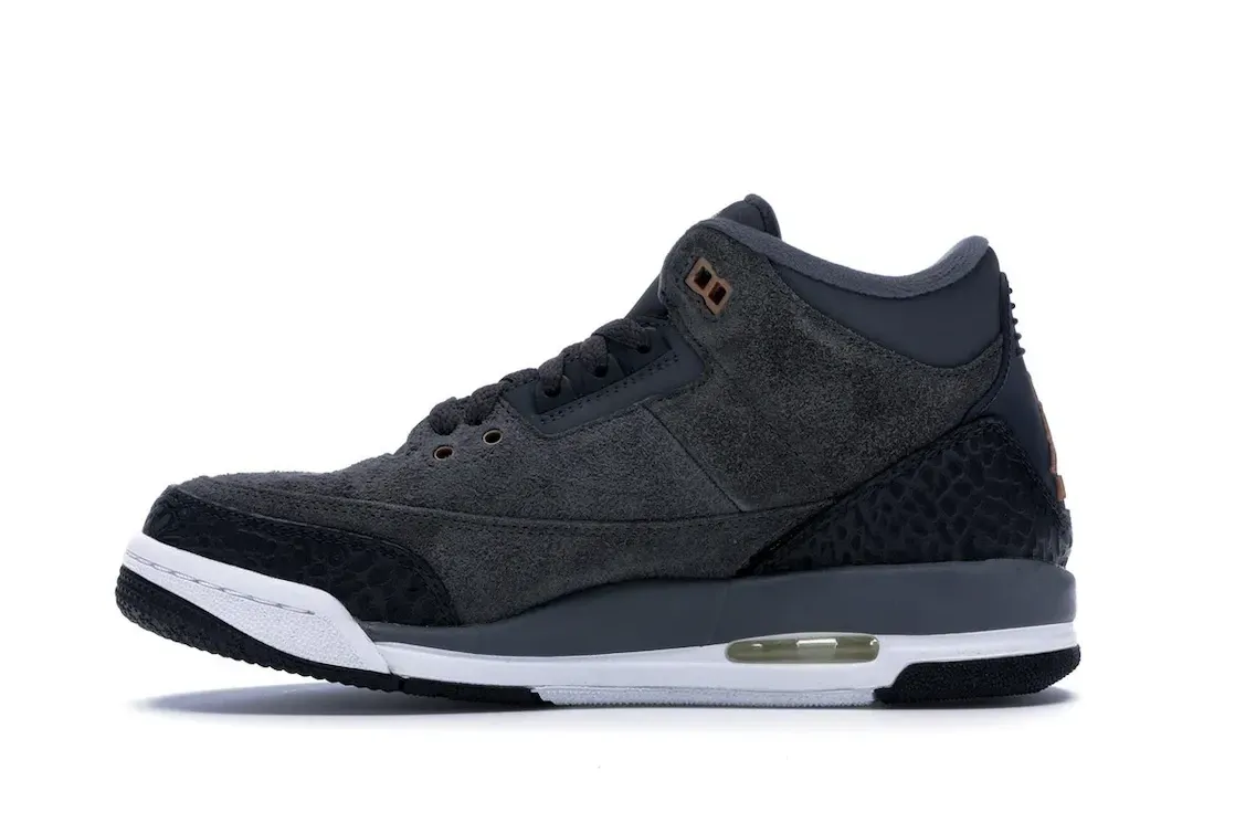 Фото № 3 с приближением к товару «‎Jordan 3 Retro Anthracite »