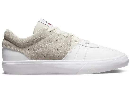 Фото № 1 с приближением к товару «‎Jordan Series ES Sail White»