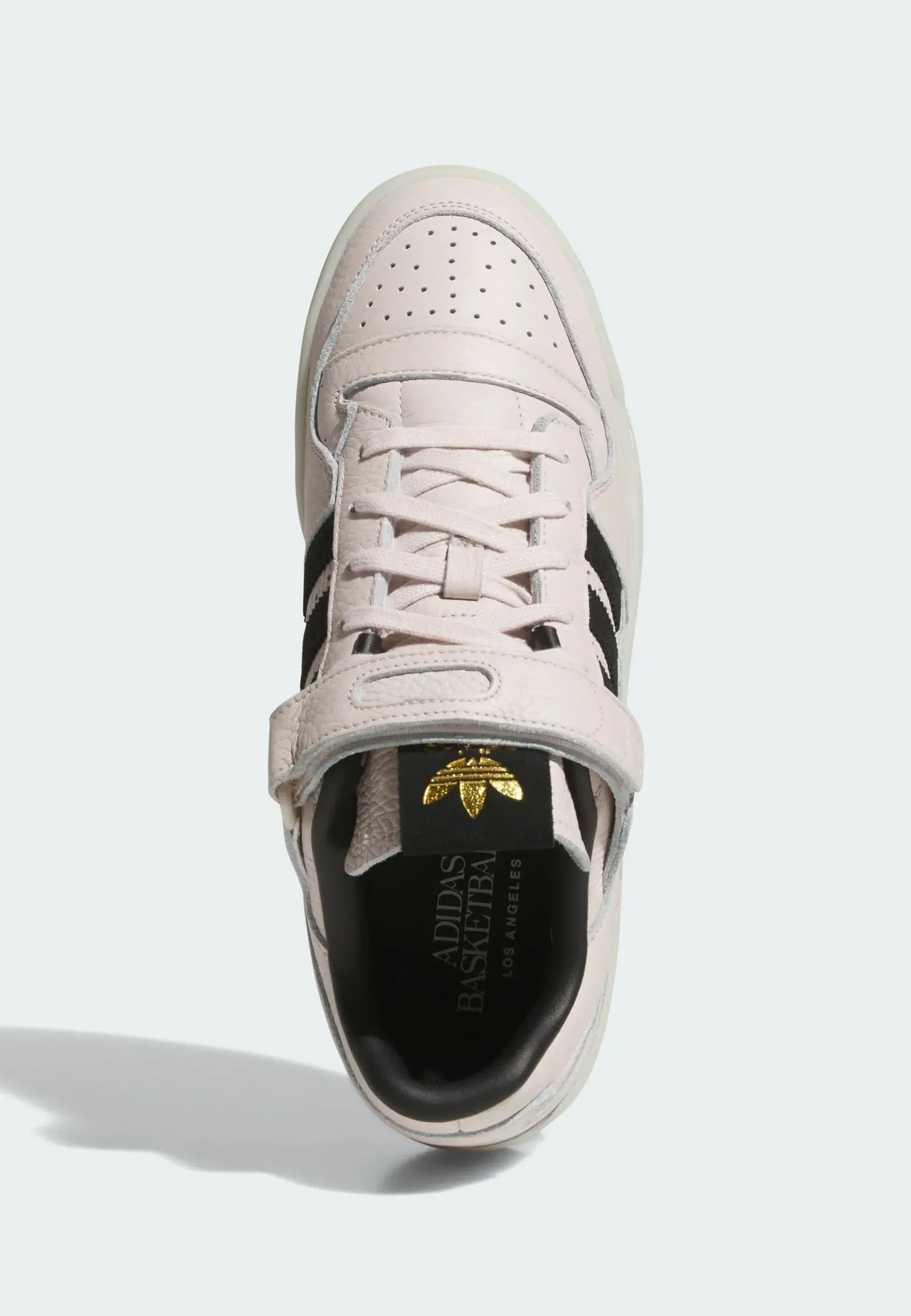 Фото № 3 с приближением к товару «‎FORUM 84»