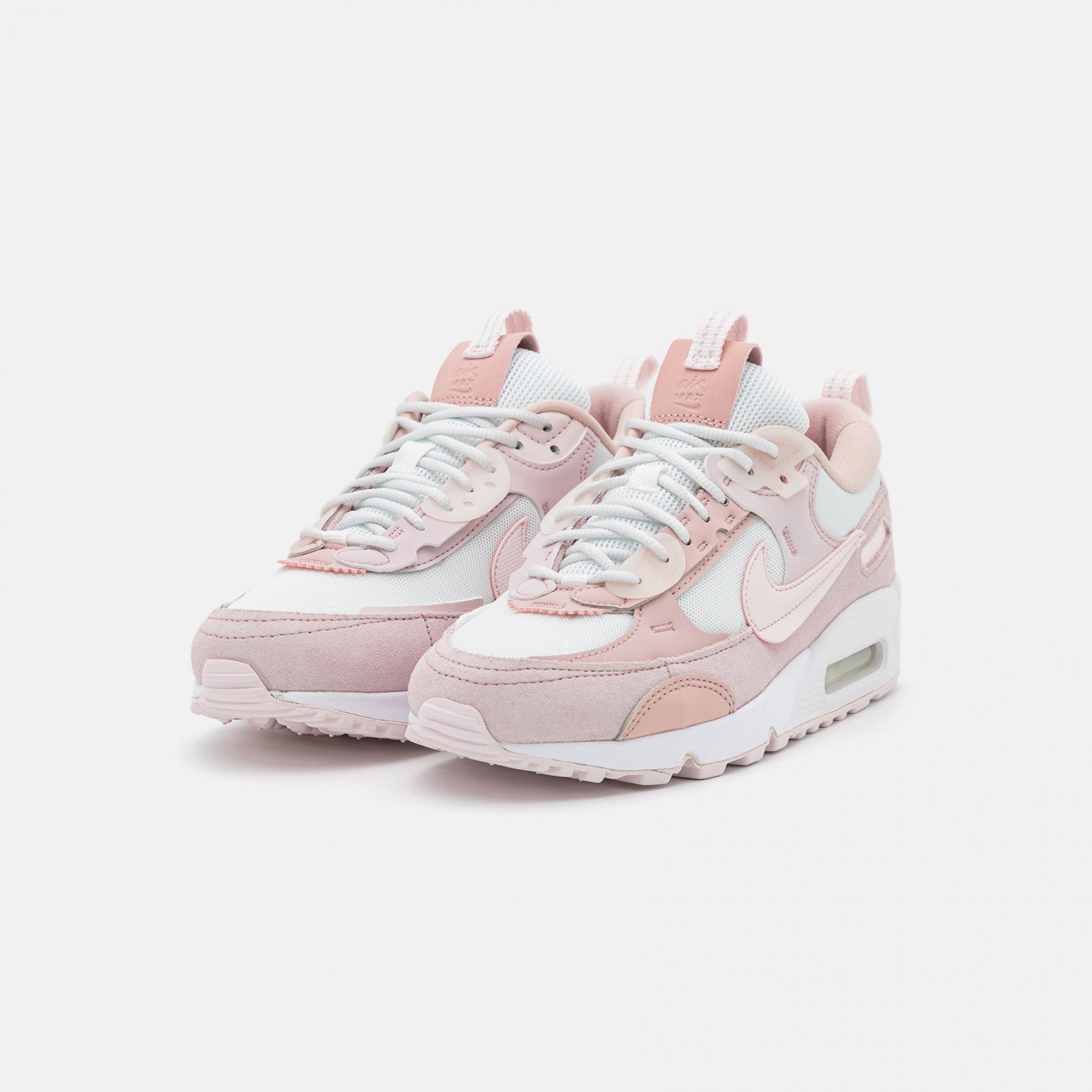 Фото № 3 с приближением к товару «‎Nike W Air Max 90 Futura »