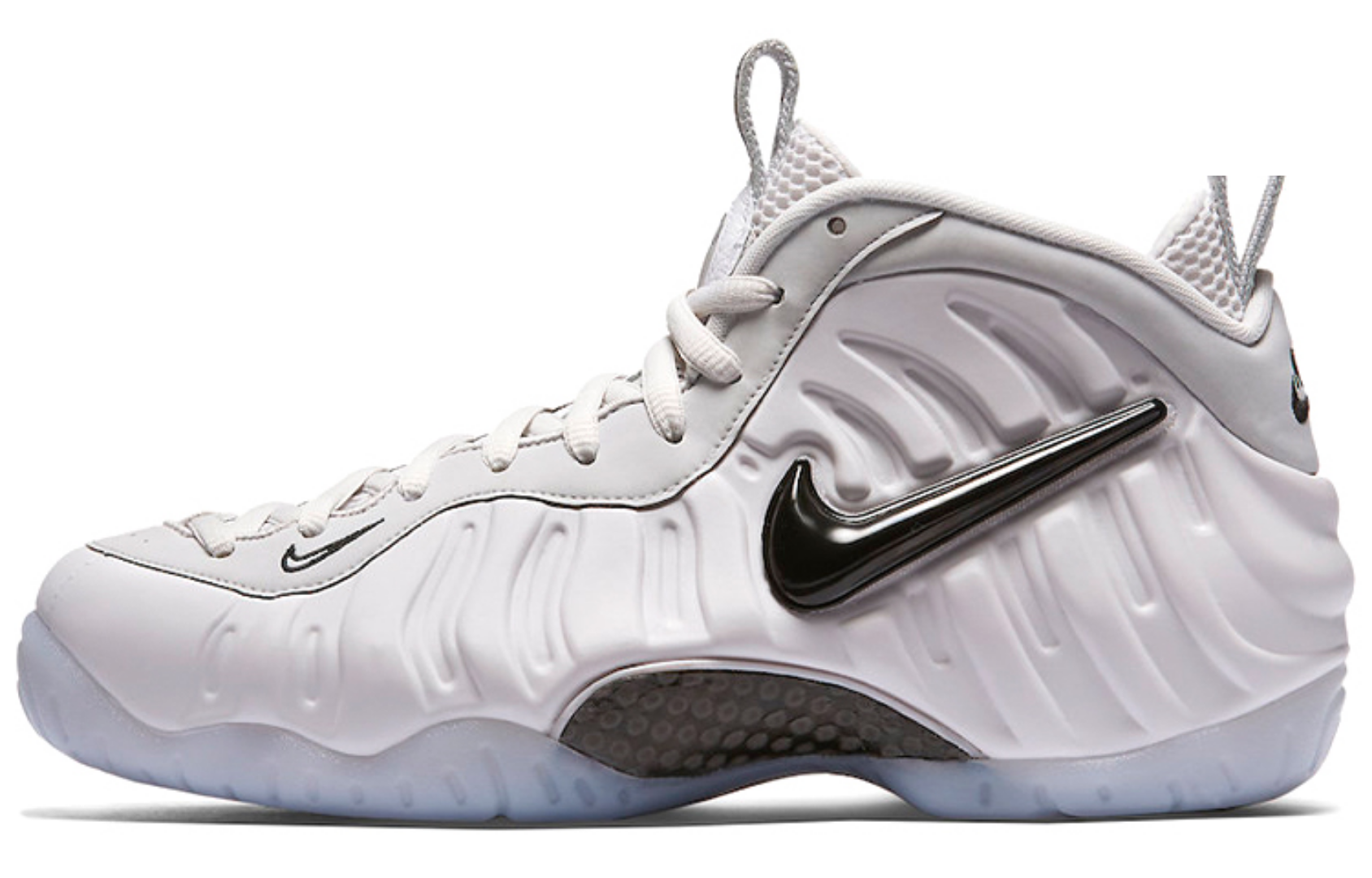 Фото № 1 с приближением к товару «‎Nike Air Foamposite Pro Vintage basketball shoes white»