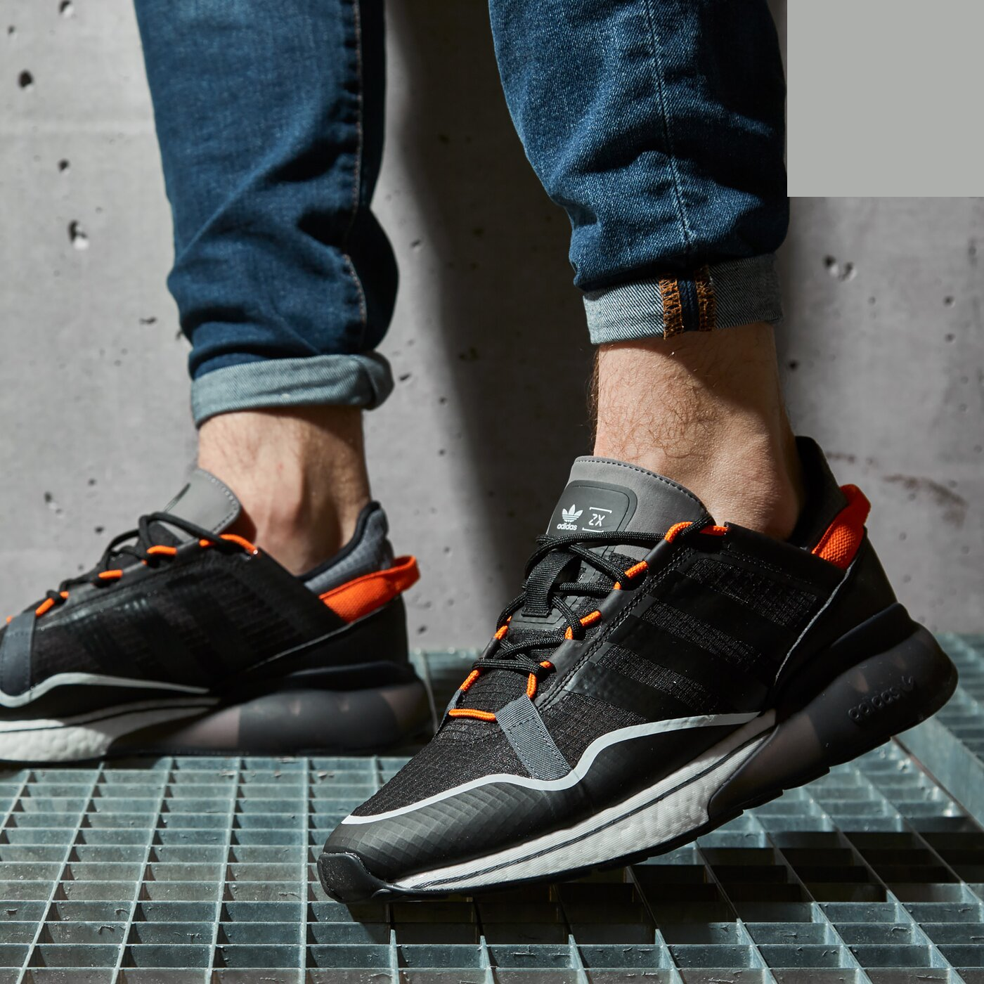 Фото № 3 с приближением к товару «‎adidas originals ZX 2K Boost Pure 'Black Orange'»