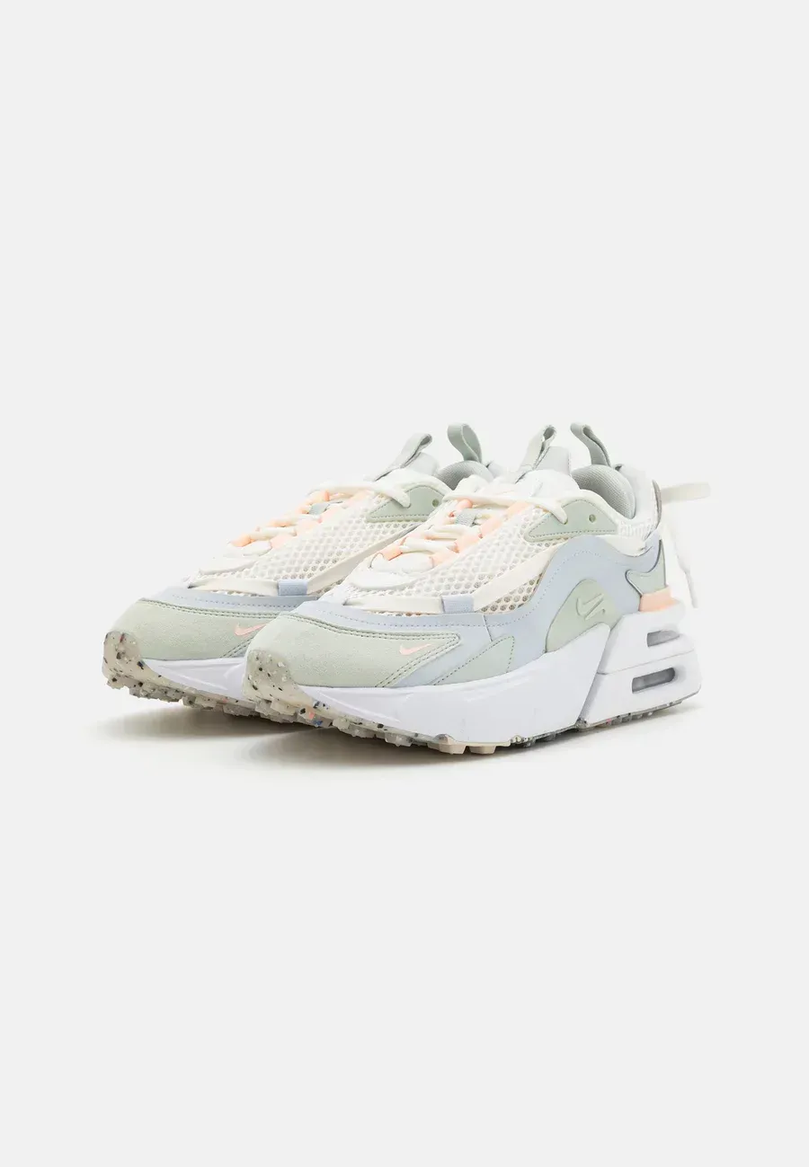 Фото № 4 с приближением к товару «‎AIR MAX FURYOSA»