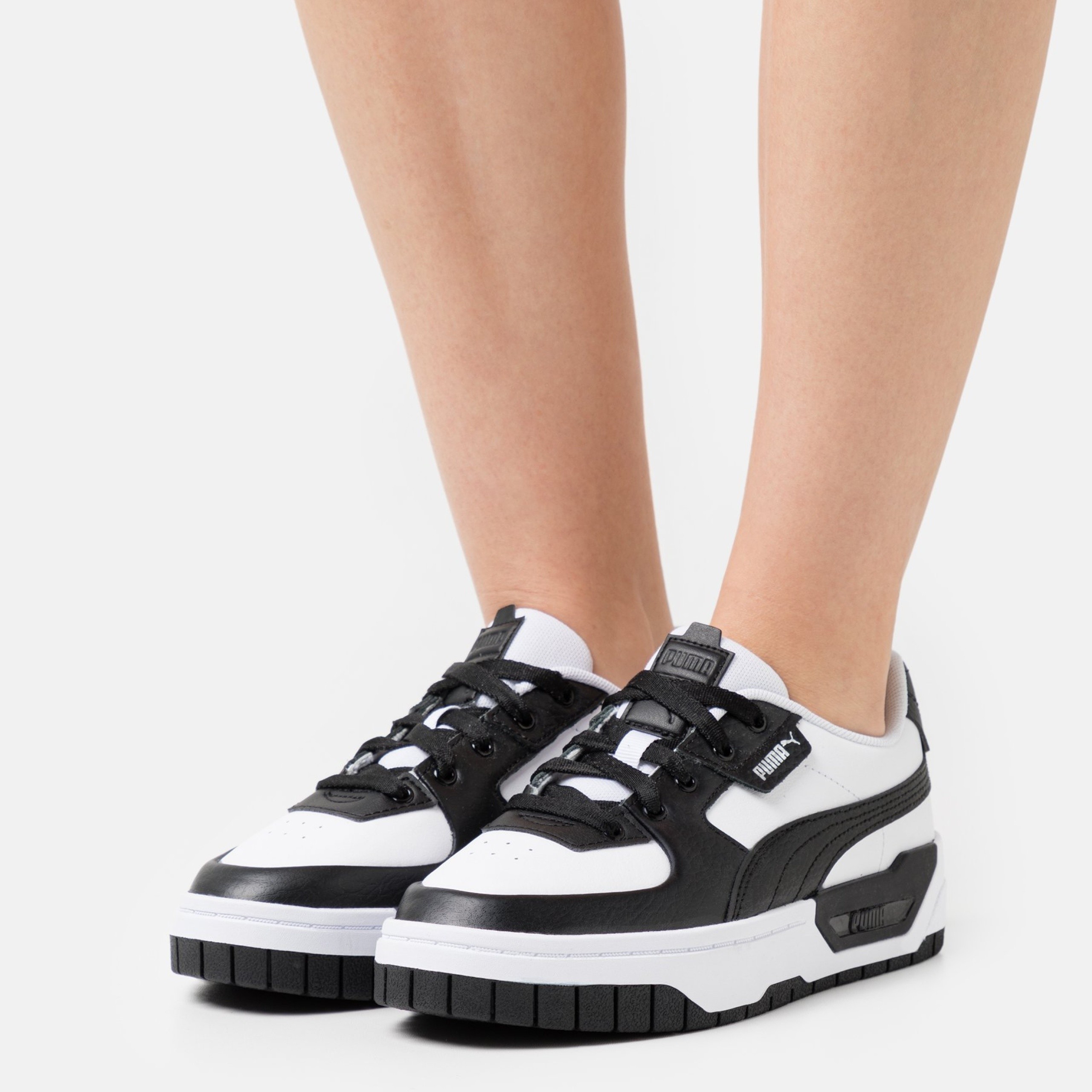 Фото № 2 с приближением к товару «‎Puma Cali Dream »