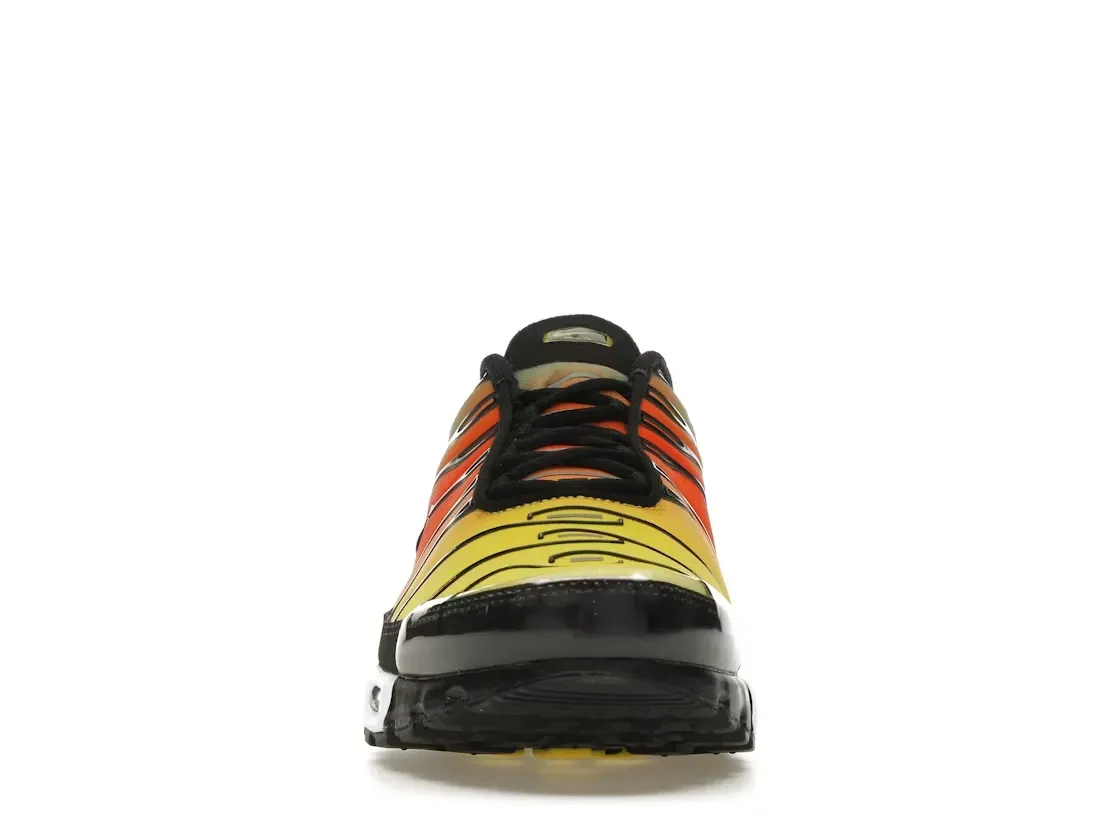 Фото № 2 с приближением к товару «‎Nike Air Max Plus»