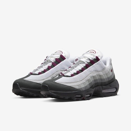 Фото № 4 с приближением к товару «‎Nike Air Max 95»