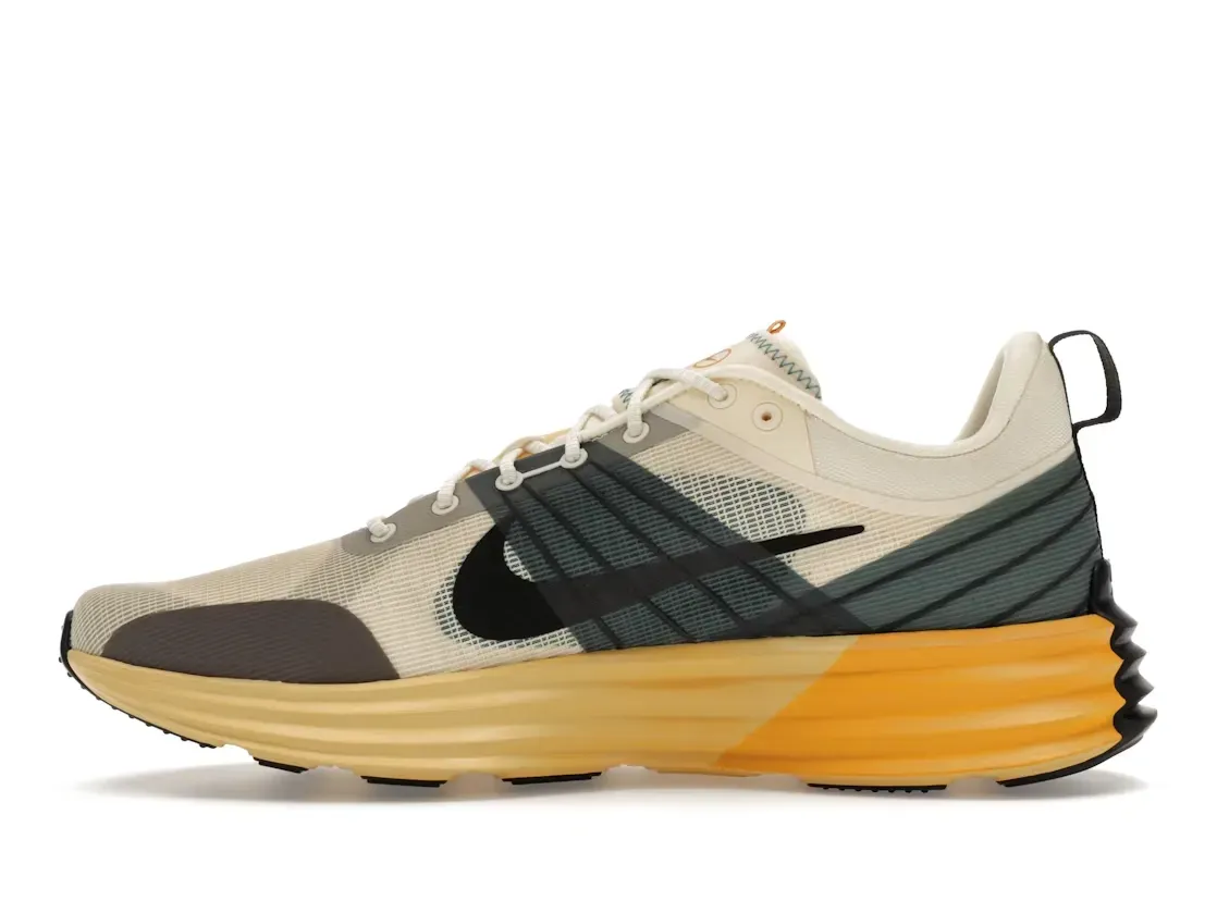 Фото № 3 с приближением к товару «‎Nike Lunar Roam»