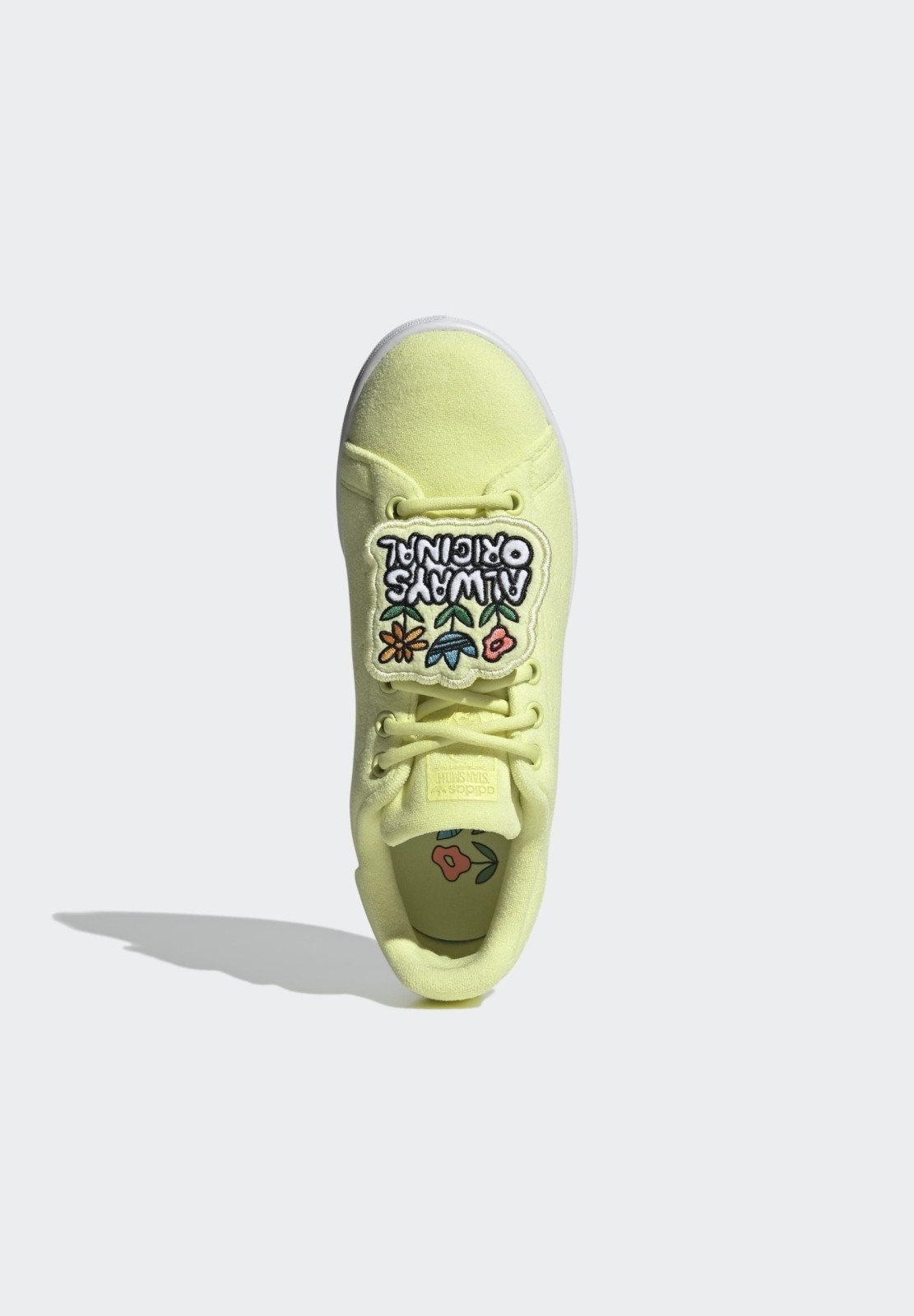 Фото № 1 с приближением к товару «‎Adidas »