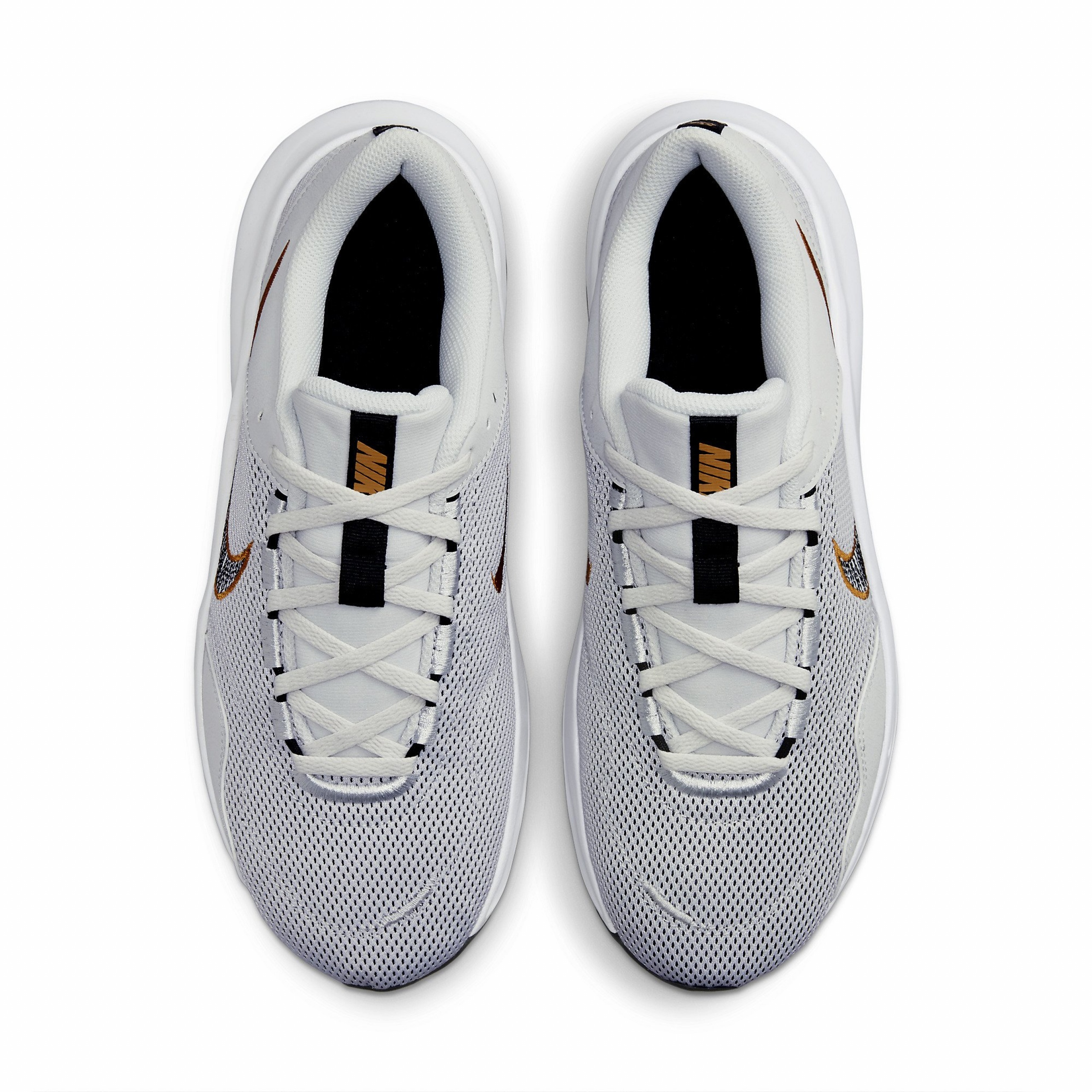 Фото № 3 с приближением к товару «‎Nike M Legend Essential 3 NN»