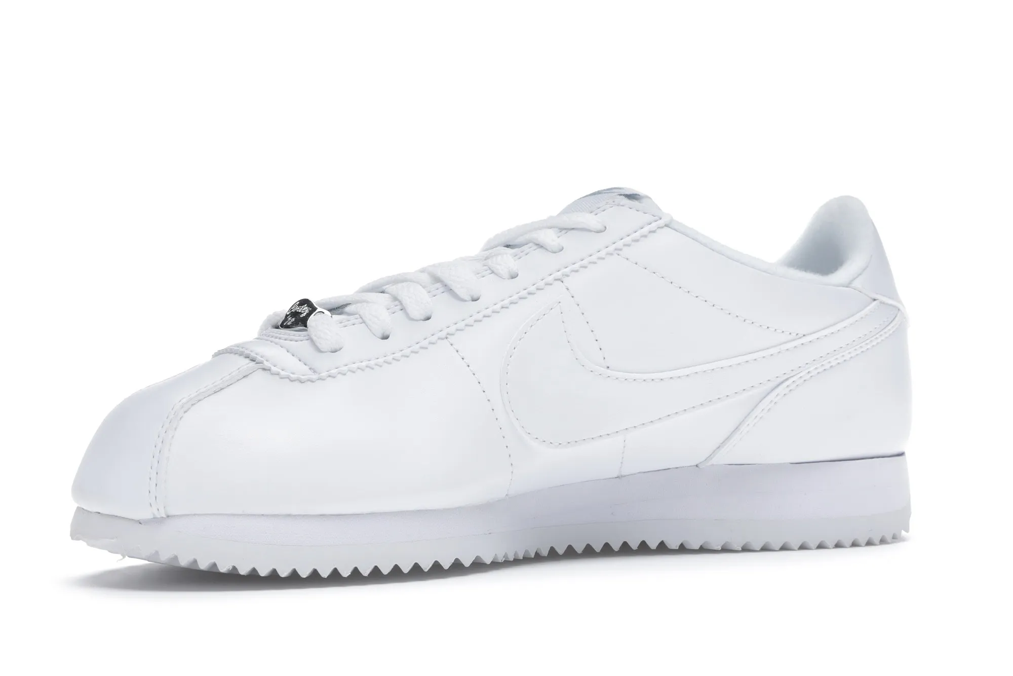 Фото № 3 с приближением к товару «‎Nike Cortez Basic Leather White White-Wolf Grey-Mtllc Silver»