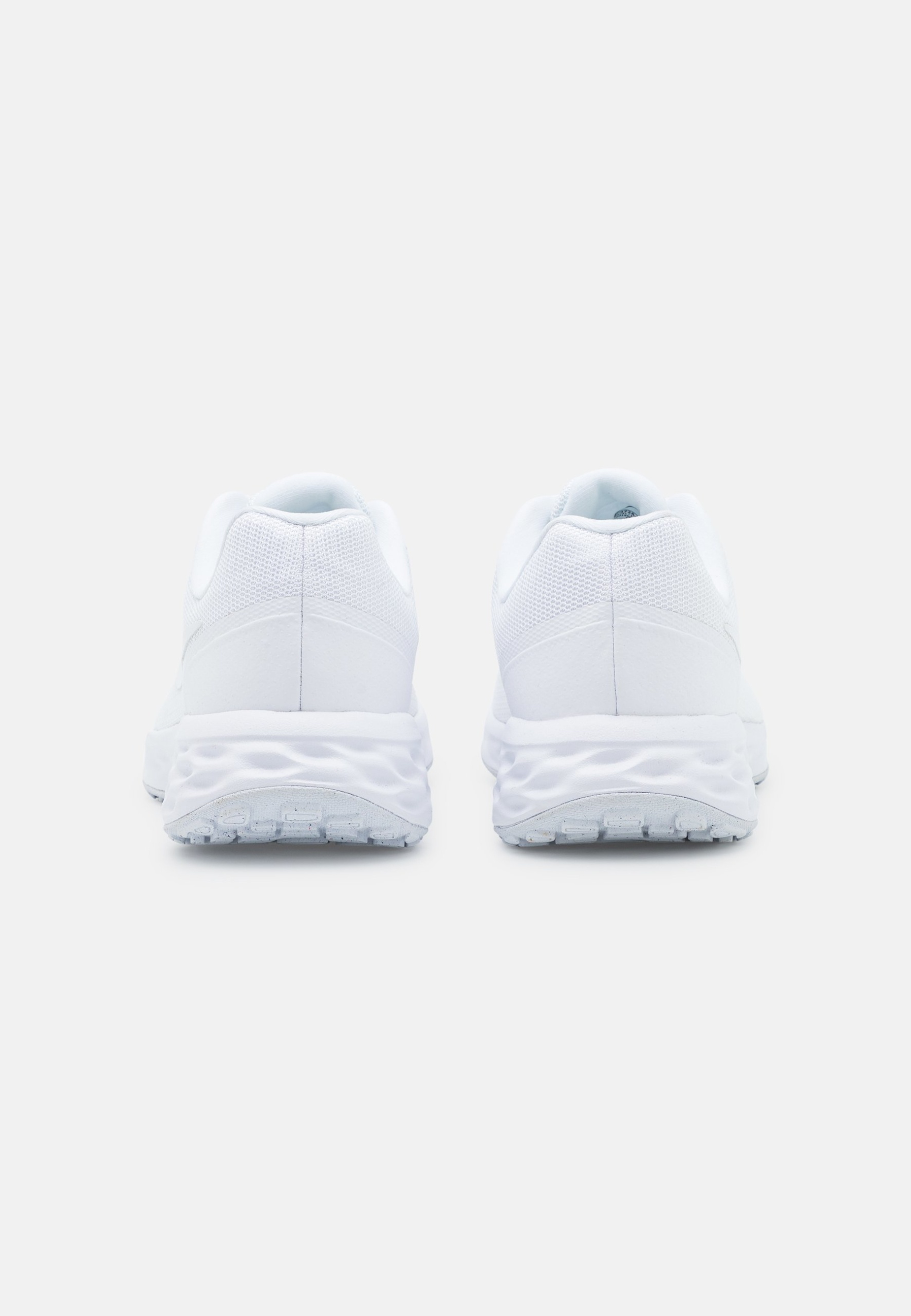 Фото № 3 с приближением к товару «‎Nike Revolution 6»