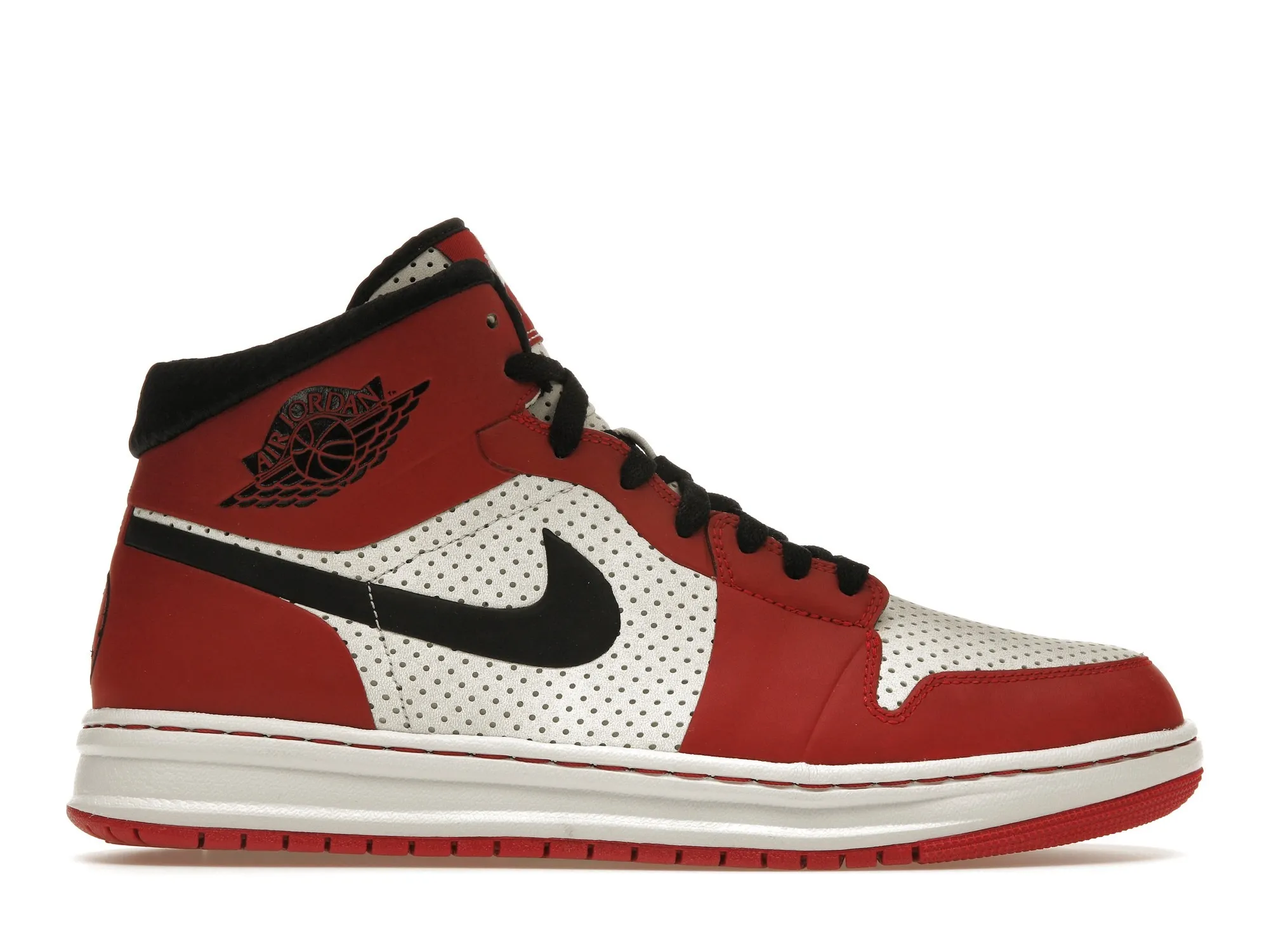 Фото № 1 с приближением к товару «‎Jordan Alpha 1 Chicago»