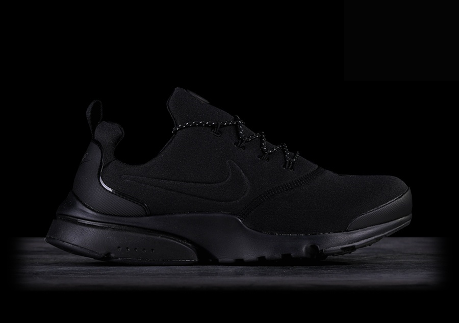 Фото № 2 с приближением к товару «‎Nike Air Presto Fly »