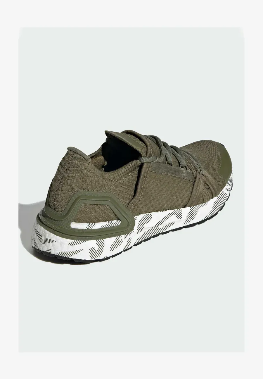 Фото № 4 с приближением к товару «‎ADIDAS BY STELLA MCCARTNEY ULTRABOOST 20»