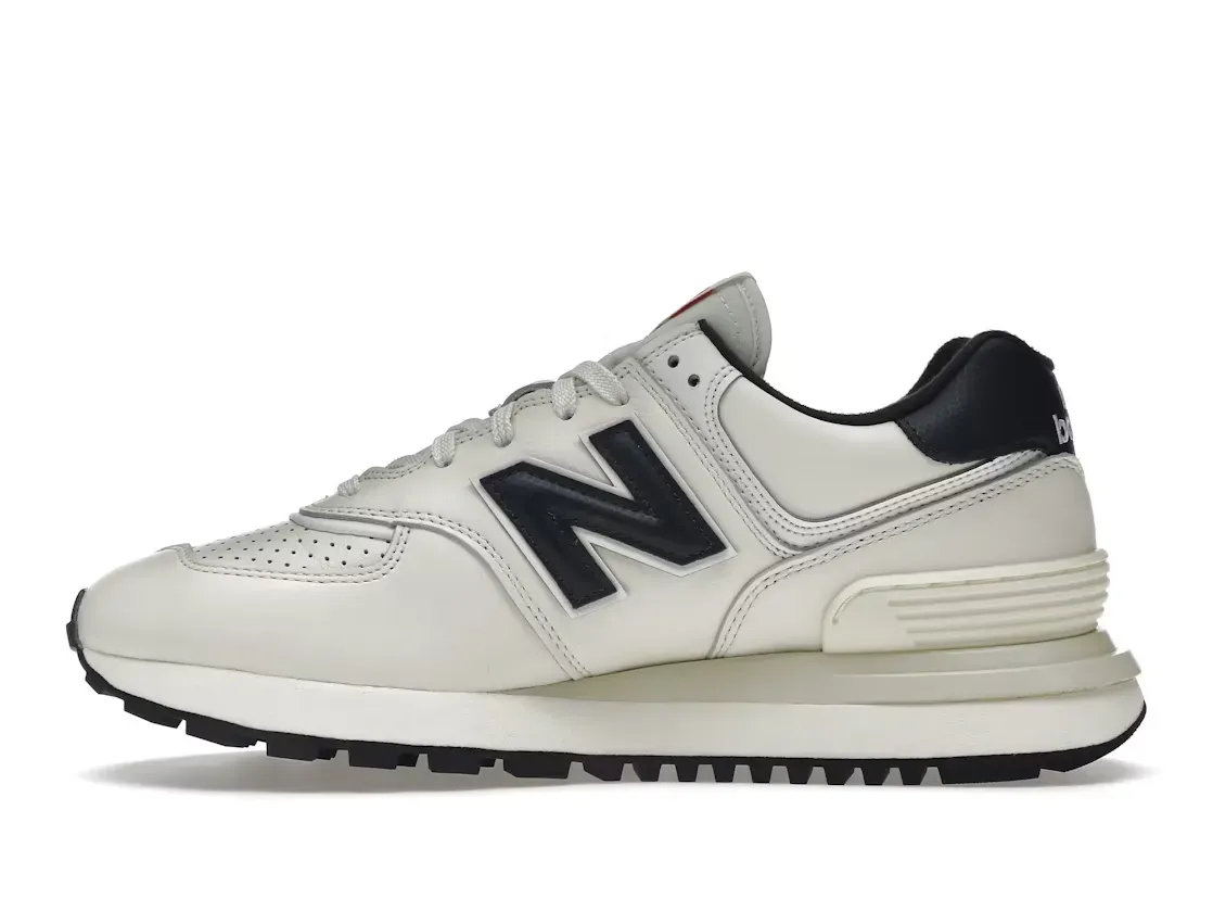 Фото № 3 с приближением к товару «‎New Balance 574 Legacy»