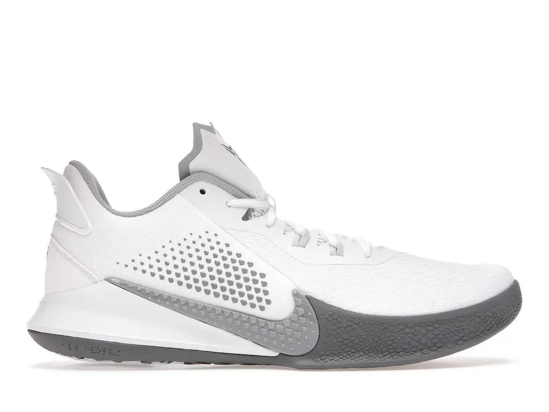 Фото № 1 с приближением к товару «‎Nike Mamba Fury White Wolf Grey»