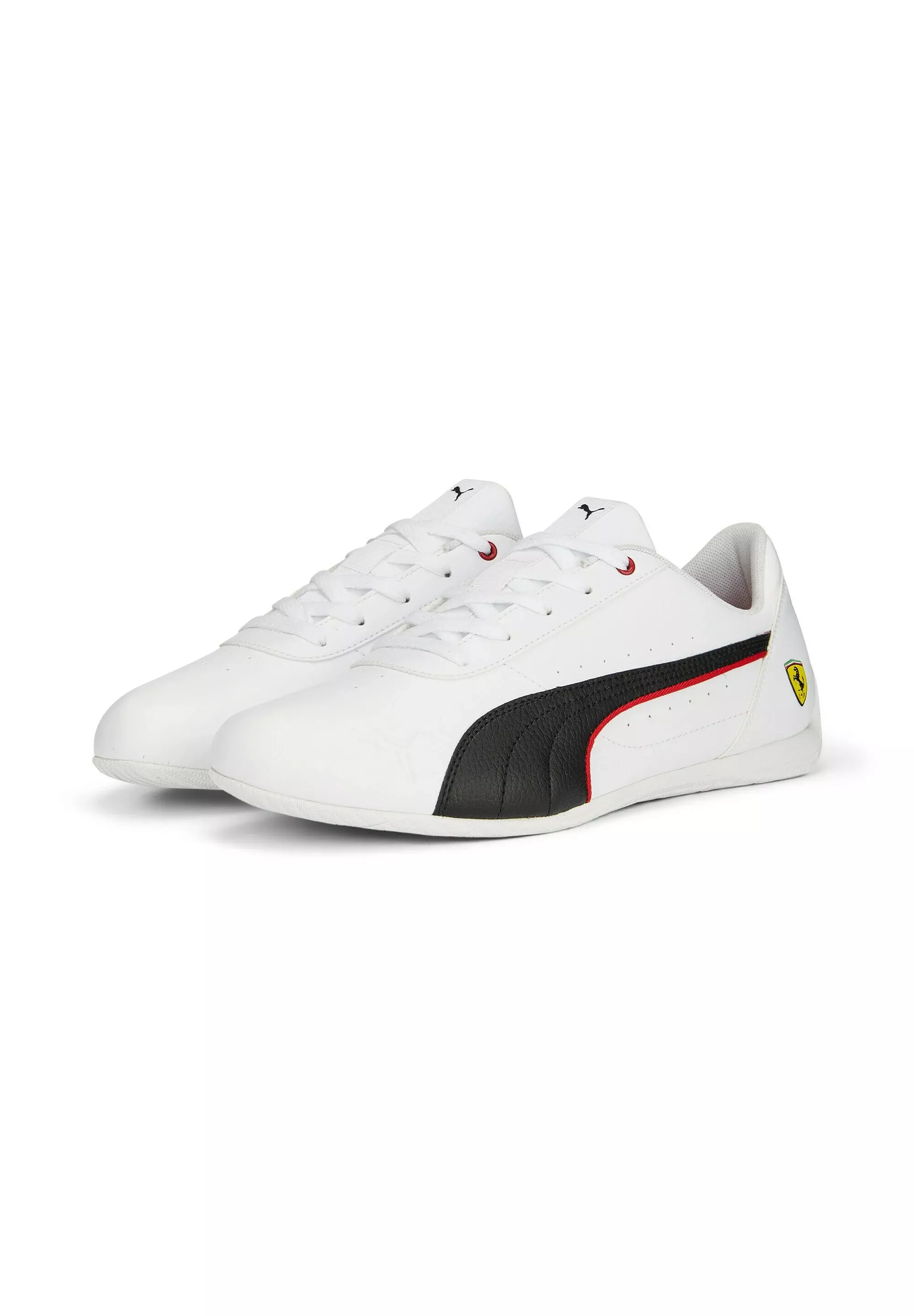 Фото № 3 с приближением к товару «‎SCUDERIA FERRARI NEO CAT»