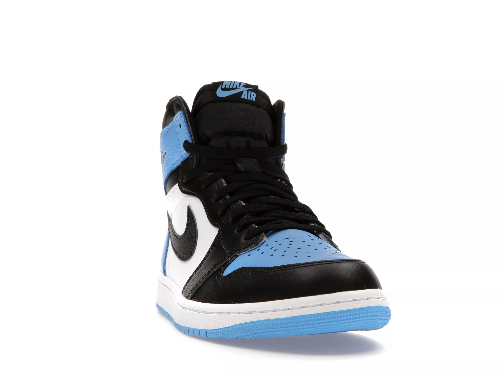Фото № 2 с приближением к товару «‎Jordan 1 Retro High OG UNC Toe»