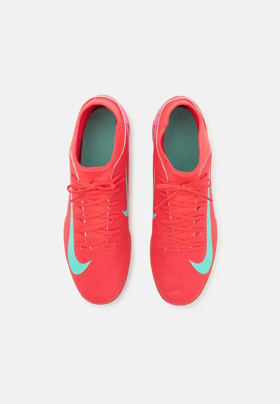 Фото № 4 с приближением к товару «‎MERCURIAL SUPERFLY 10 CLUB IC»