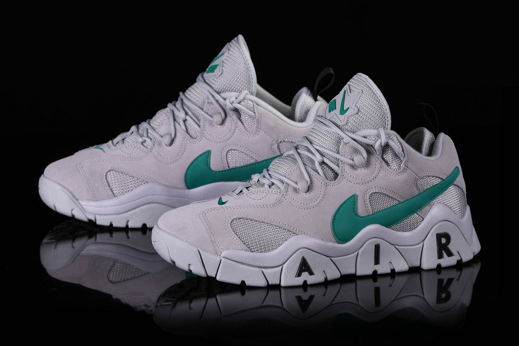 Фото № 2 с приближением к товару «‎Nike Air Barrage Low 'Neptune Green'»