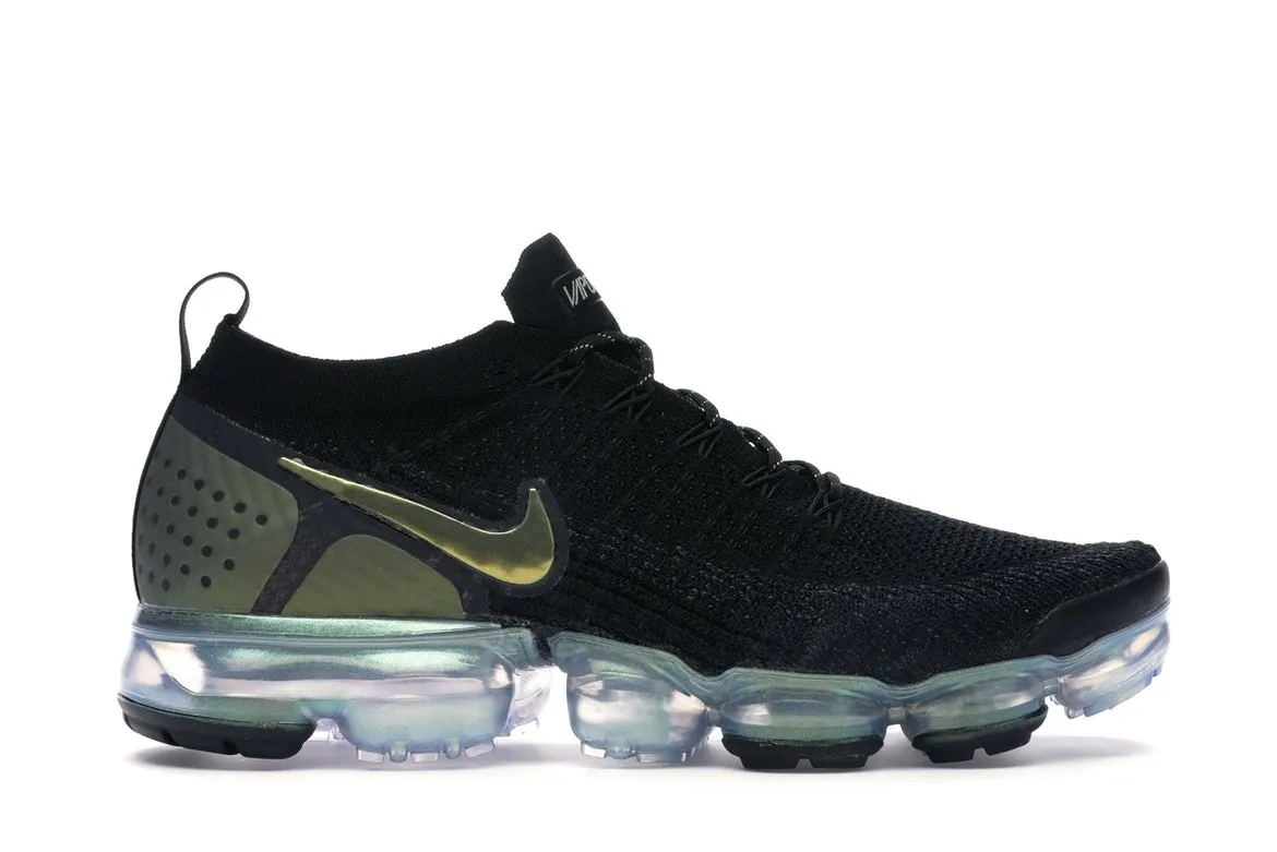 Фото № 1 с приближением к товару «‎Nike Air VaporMax Flyknit 2 Black Metallic Silver Multi-Color»