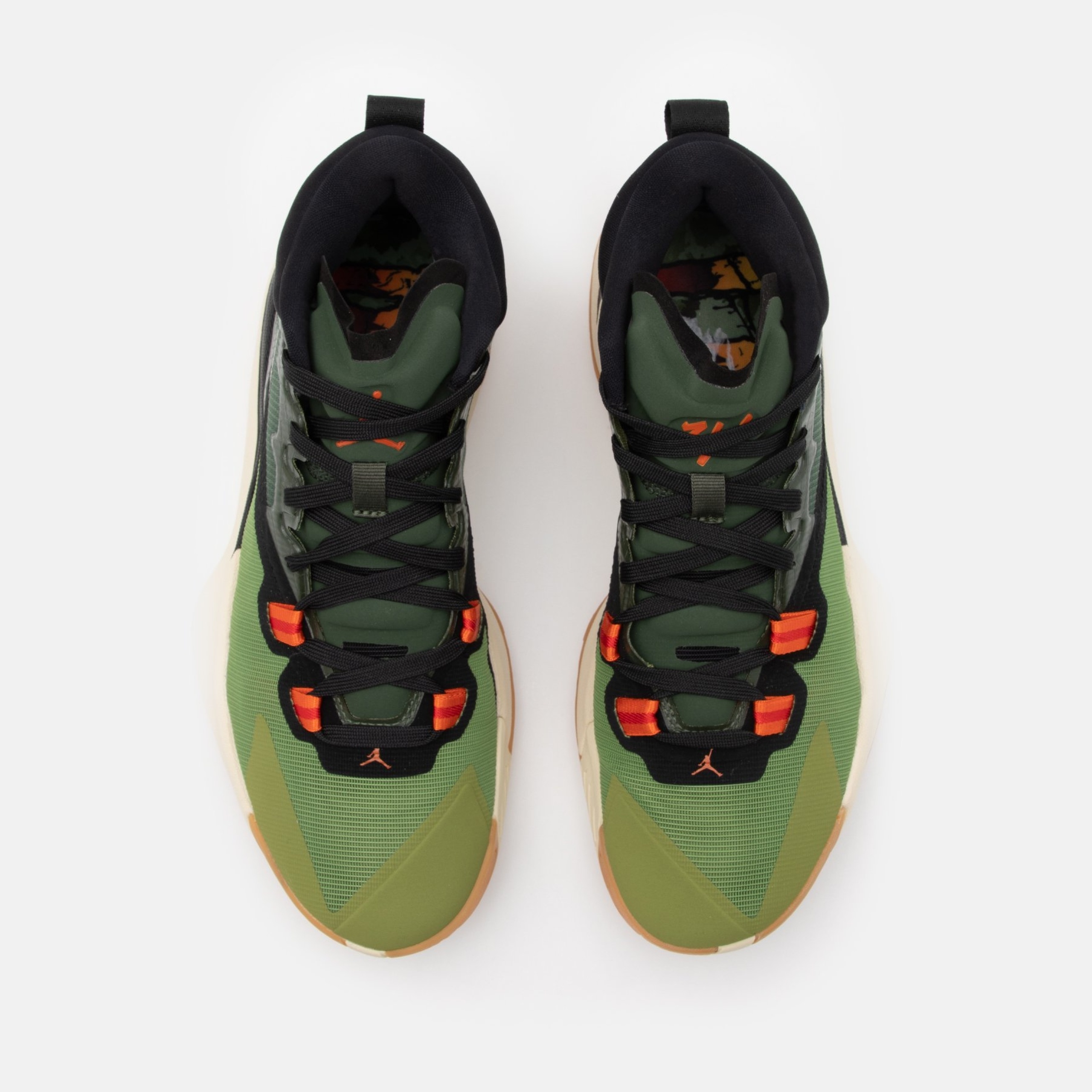 Фото № 4 с приближением к товару «‎Jordan Zion»