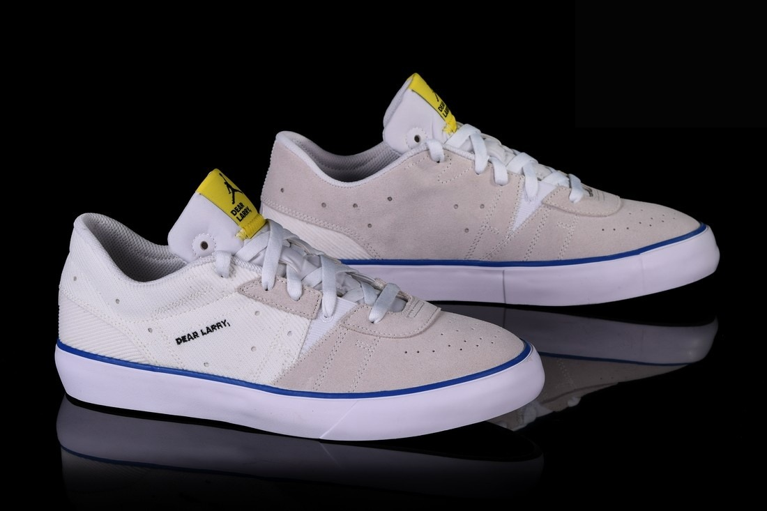 Фото № 2 с приближением к товару «‎Nike Air Jordan Series 01 Dear Larry »