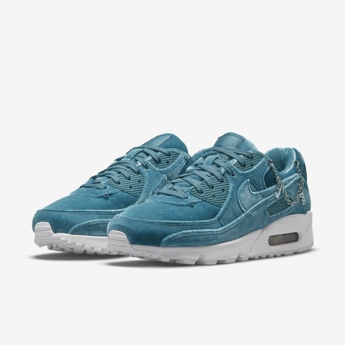 Фото № 3 с приближением к товару «‎Nike Air Max 90 Prm»