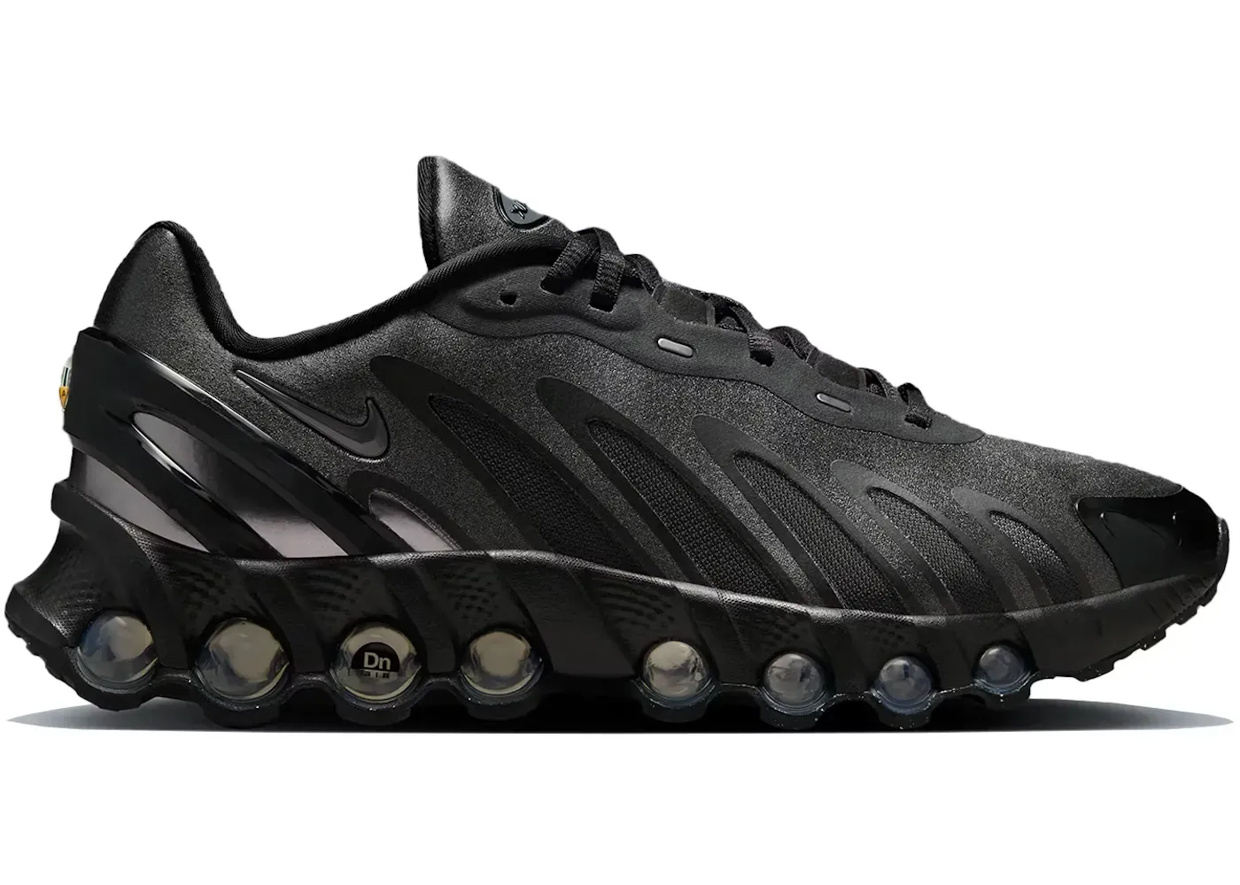 Фото № 1 с приближением к товару «‎Nike Air Max Dn8»