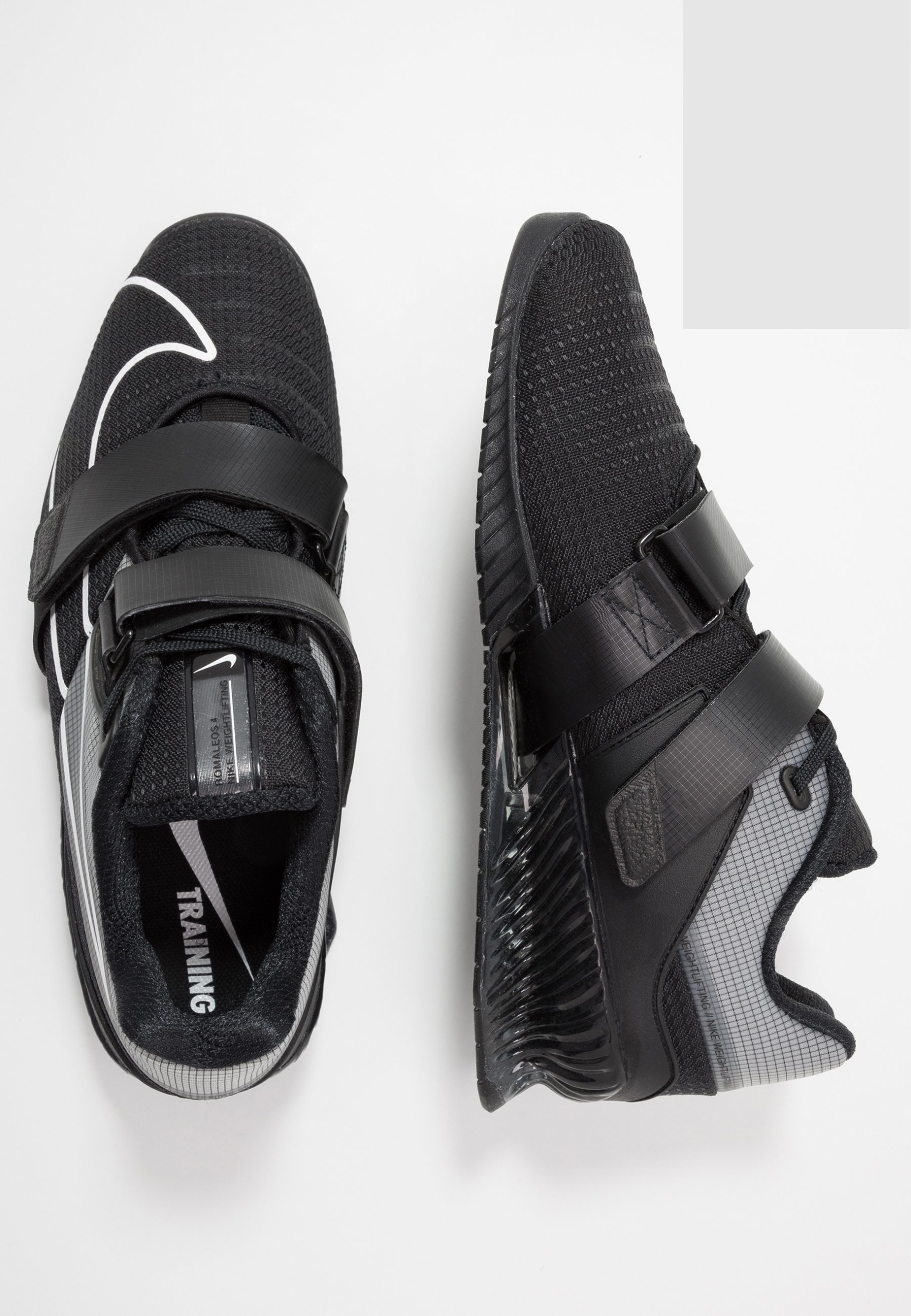 Фото № 2 с приближением к товару «‎Nike»