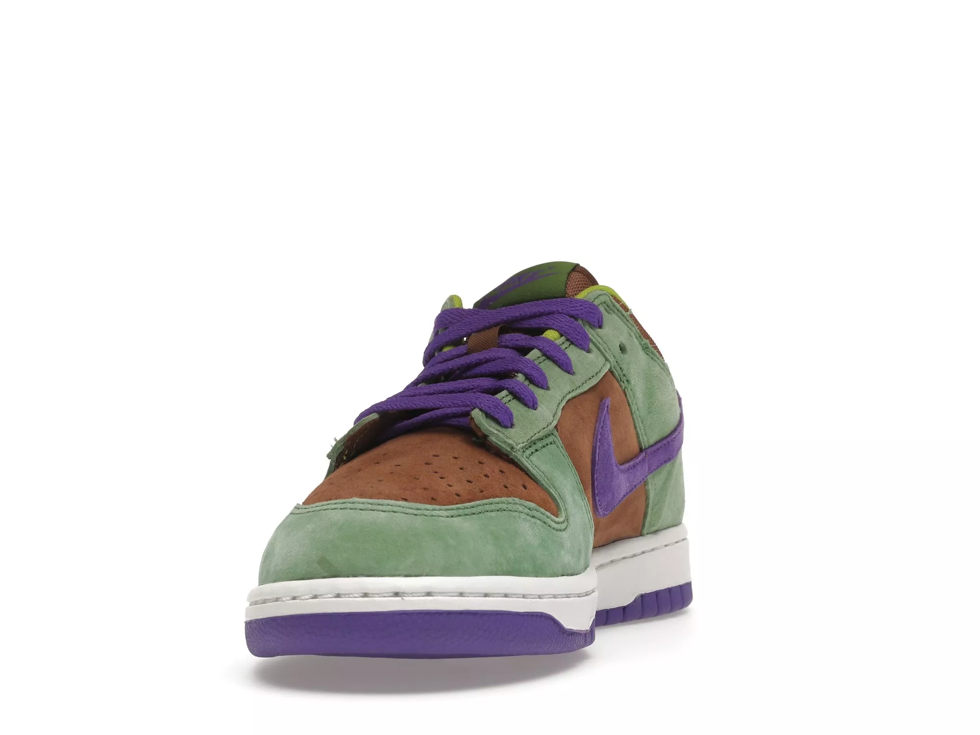 Фото № 2 с приближением к товару «‎Nike Dunk Low Veneer (2020)»