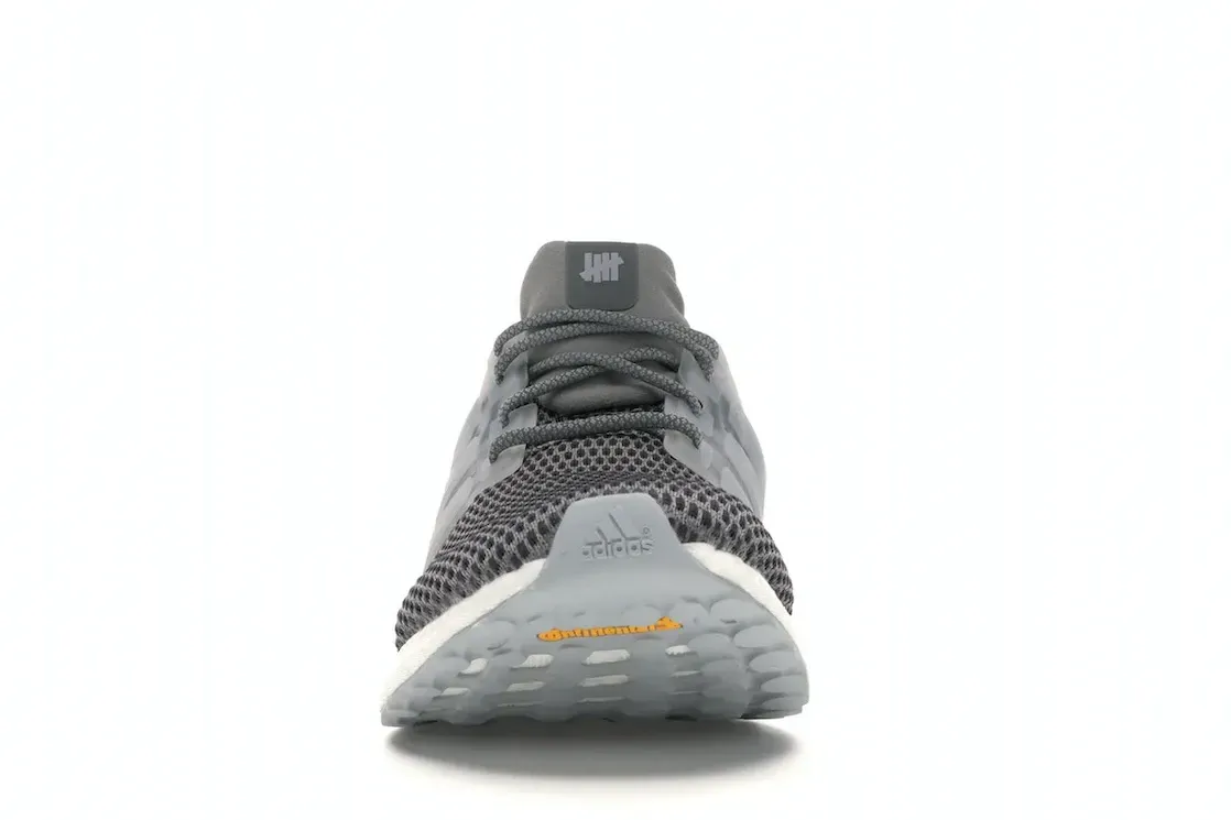 Фото № 2 с приближением к товару «‎adidas Ultra Boost Undefeated Performance Running Grey»