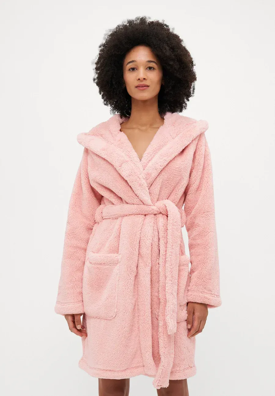 Фото № 1 с приближением к товару «‎AARTI»