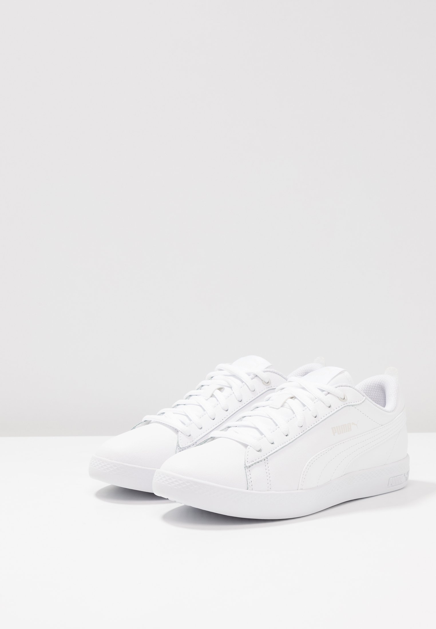 Фото № 5 с приближением к товару «‎Puma Smash »