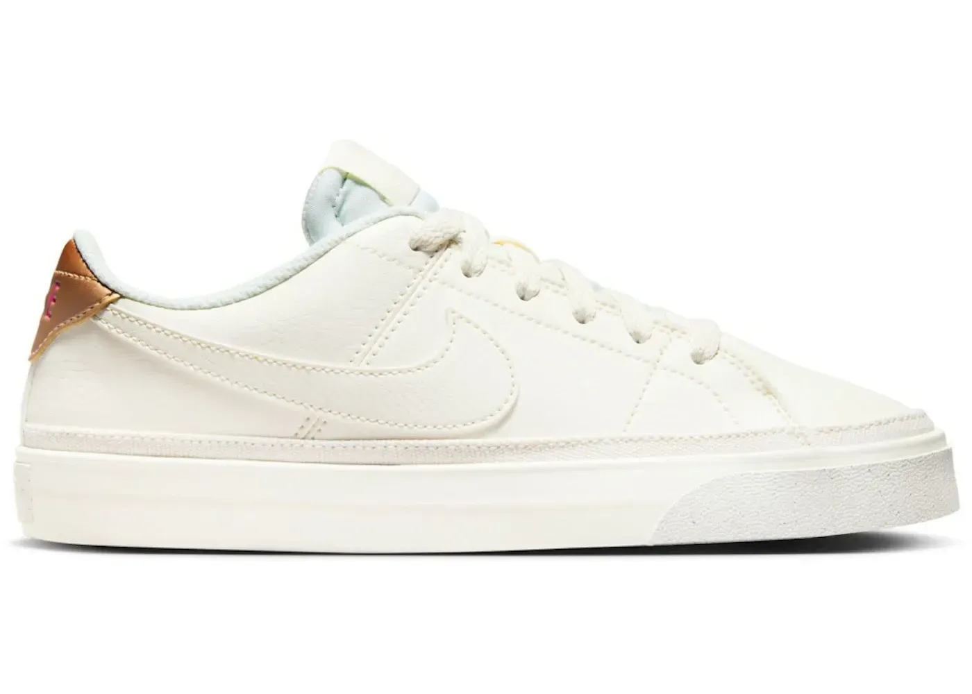 Фото № 1 с приближением к товару «‎Nike Court Legacy Next Nature Phantom Metallic Red Bronze »
