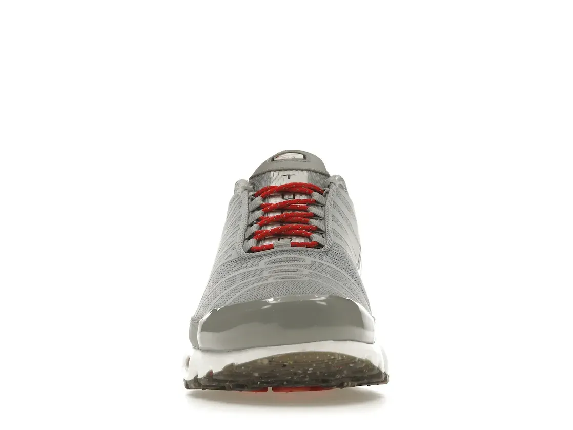 Фото № 2 с приближением к товару «‎Nike Air Max Plus Grey Red»